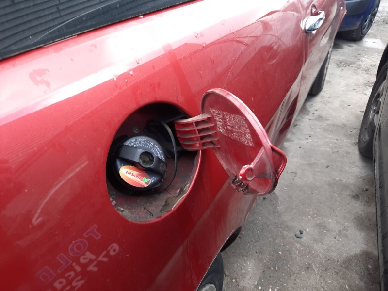 Recambio de tapa exterior combustible para lancia ypsilon (843_) 1.3 jtd (843.axd11, 843.axd1a) referencia OEM IAM   