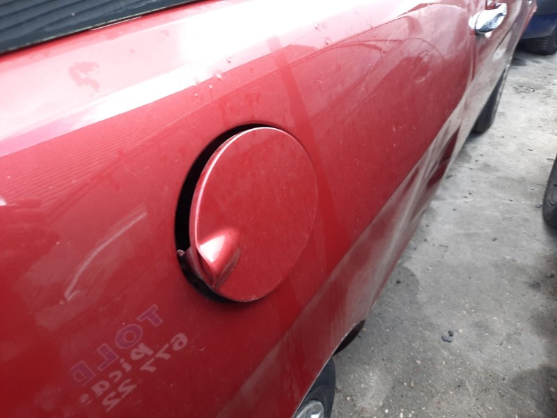 Recambio de tapa exterior combustible para lancia ypsilon (843_) 1.3 jtd (843.axd11, 843.axd1a) referencia OEM IAM   