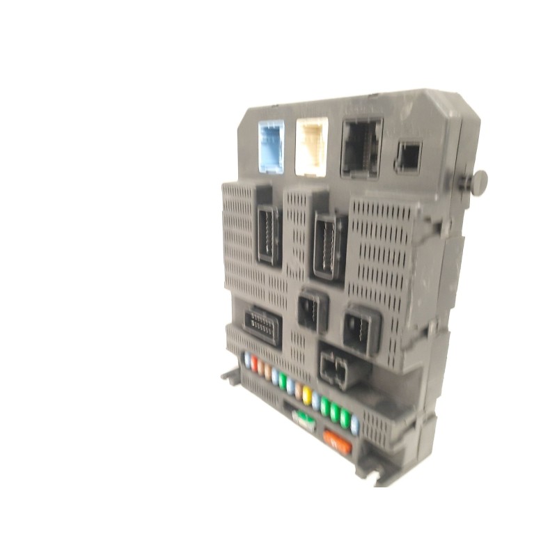 Recambio de caja reles / fusibles para citroën c4 berlina 2.0 hdi fap cat (rhr / dw10bted4) referencia OEM IAM 9663576480 BSI200