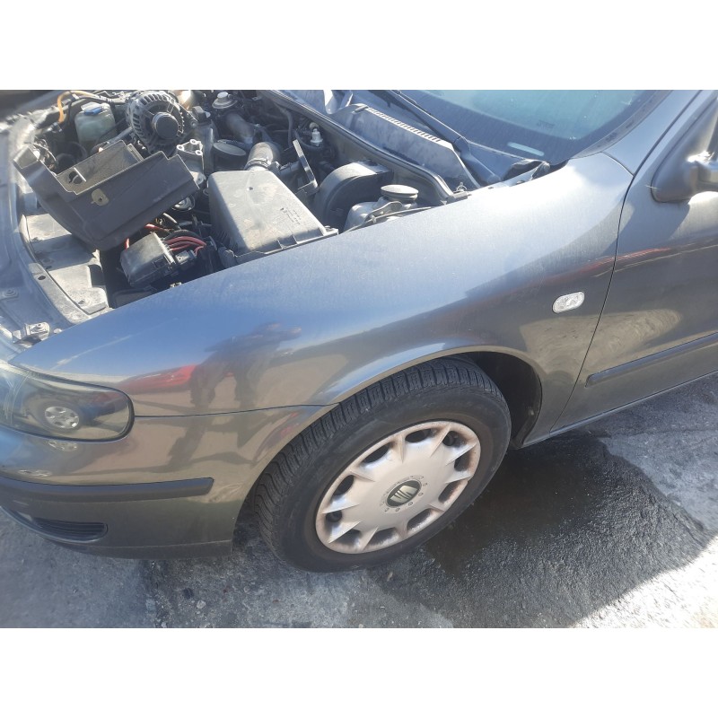 Recambio de aleta delantera izquierda para seat toledo ii (1m2) 1.9 tdi referencia OEM IAM   