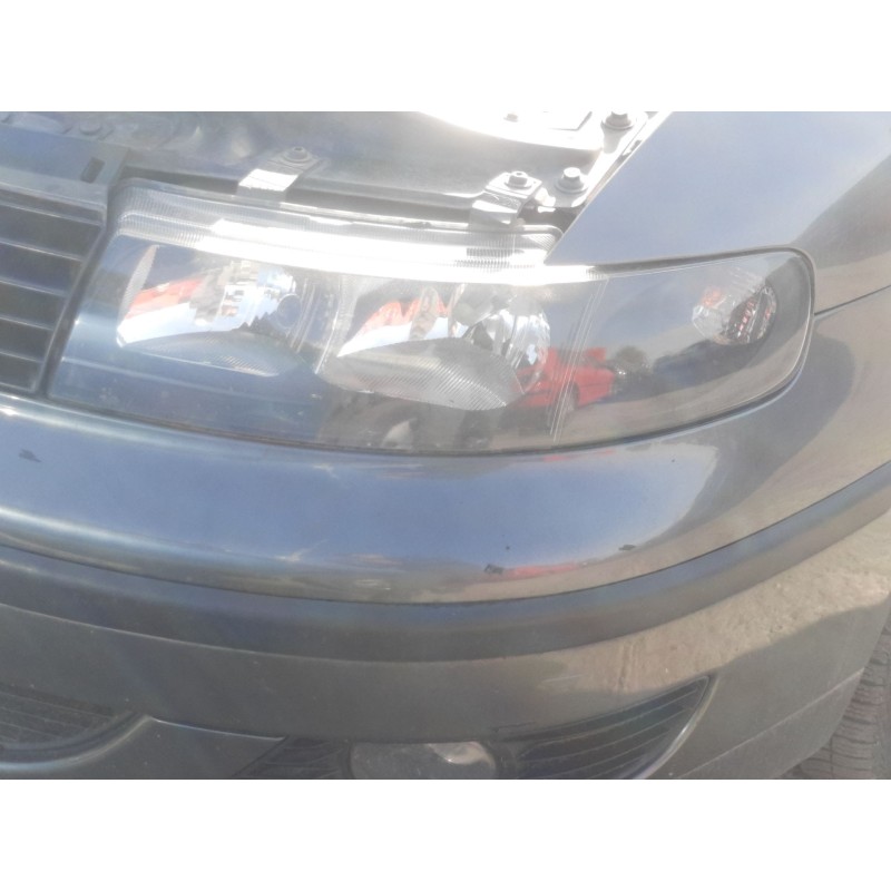 Recambio de faro izquierdo para seat toledo ii (1m2) 1.9 tdi referencia OEM IAM   