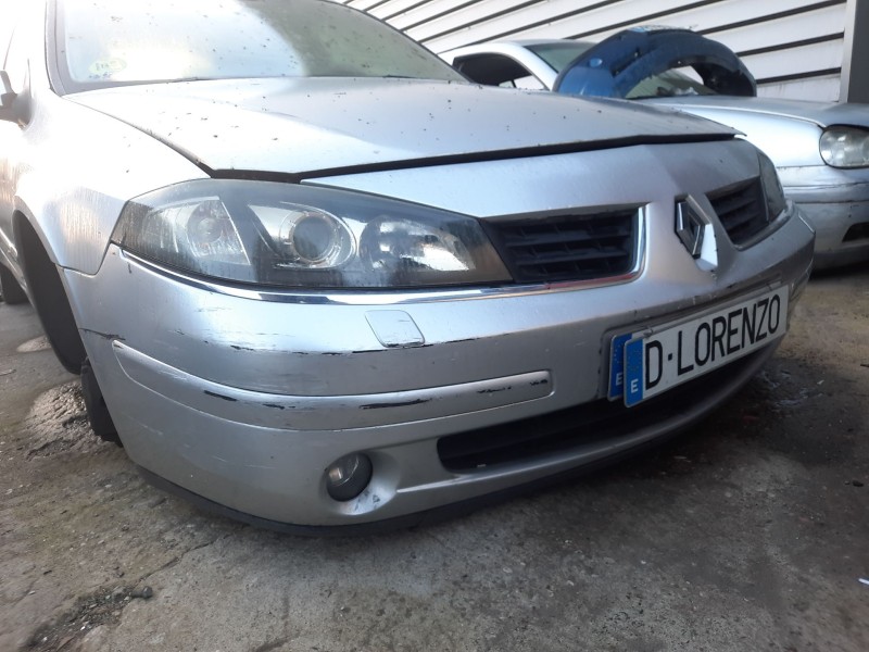Recambio de paragolpes delantero para renault laguna ii (bg0/1_) 2.0 dci (bg1t) referencia OEM IAM   