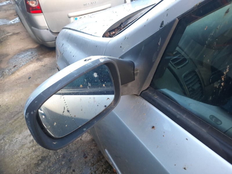 Recambio de retrovisor izquierdo para renault laguna ii (bg0/1_) 2.0 dci (bg1t) referencia OEM IAM   
