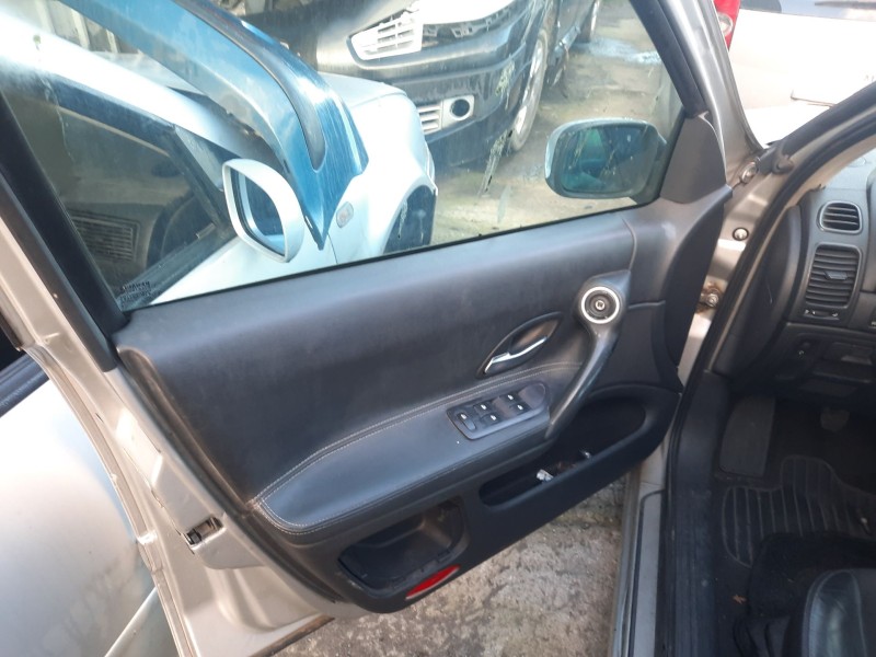 Recambio de elevalunas delantero izquierdo para renault laguna ii (bg0/1_) 2.0 dci (bg1t) referencia OEM IAM   