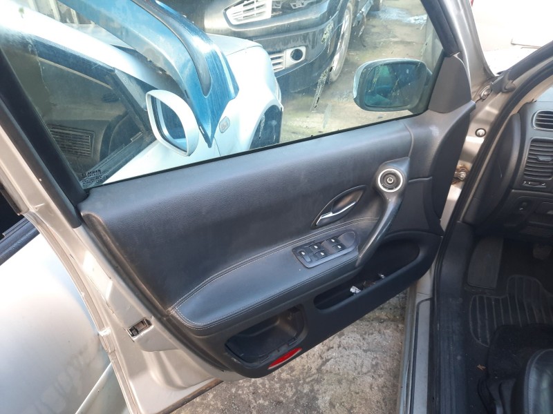 Recambio de elevalunas delantero izquierdo para renault laguna ii (bg0/1_) 2.0 dci (bg1t) referencia OEM IAM   