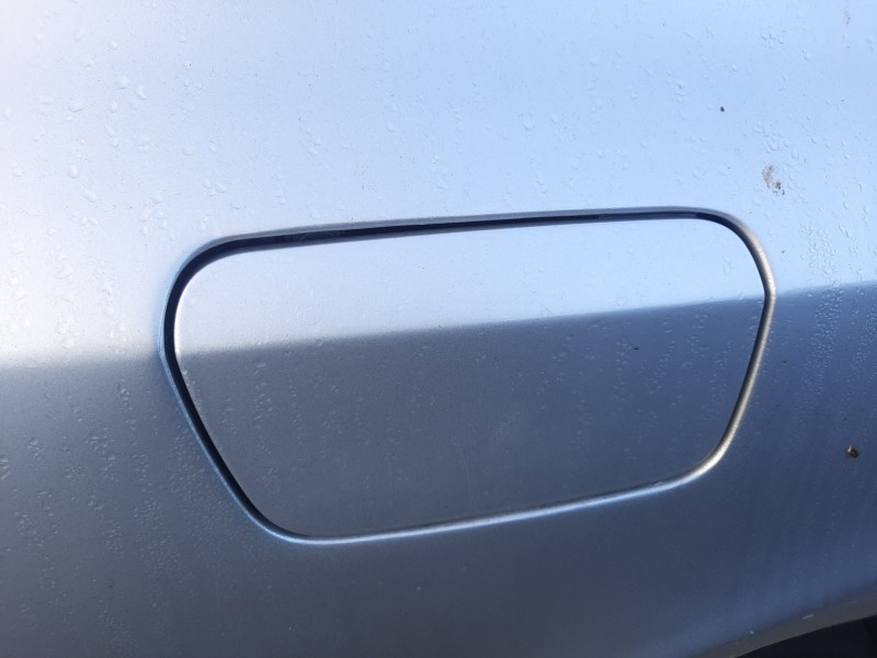 Recambio de tapa exterior combustible para renault laguna ii (bg0/1_) 2.0 dci (bg1t) referencia OEM IAM   