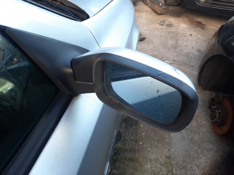 Recambio de retrovisor derecho para renault laguna ii (bg0/1_) 2.0 dci (bg1t) referencia OEM IAM   