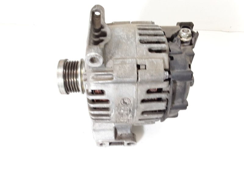 Recambio de alternador para mercedes-benz clase a (w169) a 200 cdi a-edition referencia OEM IAM  TG15C121 A543570A