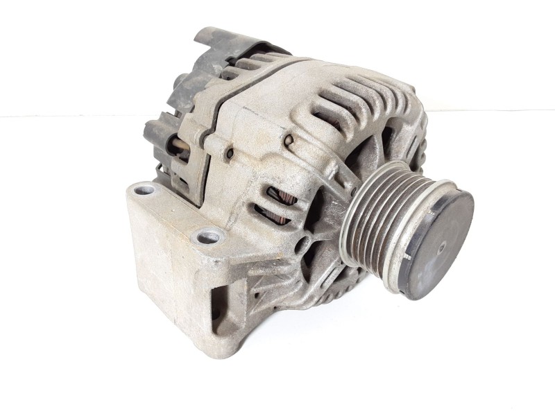 Recambio de alternador para fiat linea (323_, 110_) 1.3 jtd multijet (323axb1a) referencia OEM IAM 46823547 TG9S010 