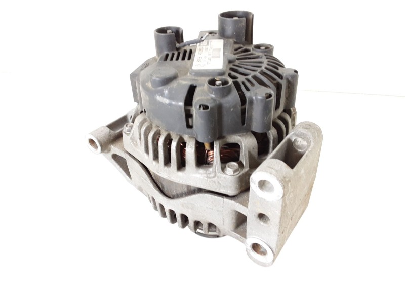 Recambio de alternador para fiat linea (323_, 110_) 1.3 jtd multijet (323axb1a) referencia OEM IAM 46823547 TG9S010 