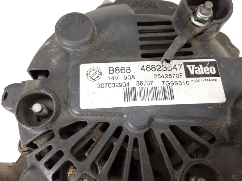 Recambio de alternador para fiat linea (323_, 110_) 1.3 jtd multijet (323axb1a) referencia OEM IAM 46823547 TG9S010 