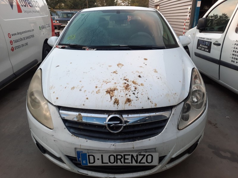 opel corsa d (s07) del año 2006