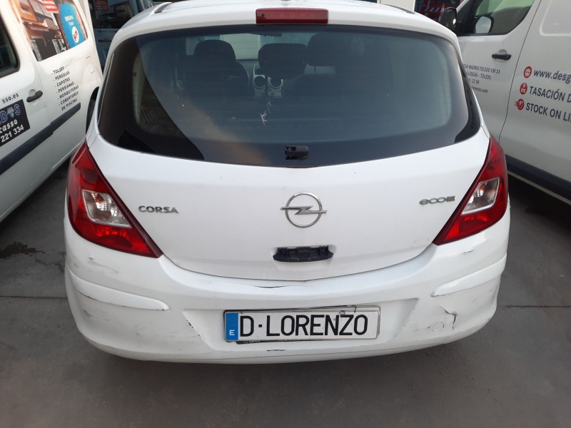opel corsa d (s07) del año 2006