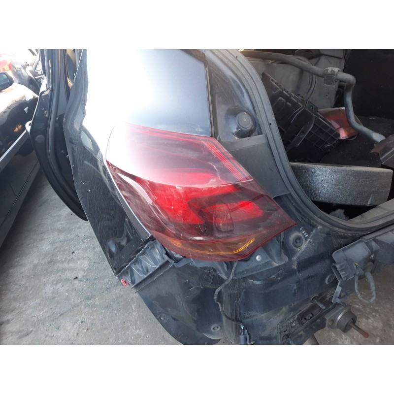 Recambio de piloto trasero izquierdo para opel astra j lim. 1.7 16v cdti referencia OEM IAM   