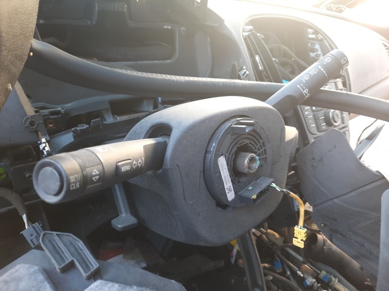 Recambio de anillo airbag para opel astra j lim. 1.7 16v cdti referencia OEM IAM   