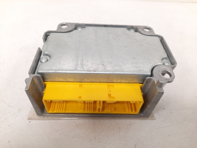 Recambio de centralita airbag para citroën c-crosser xtr referencia OEM IAM   