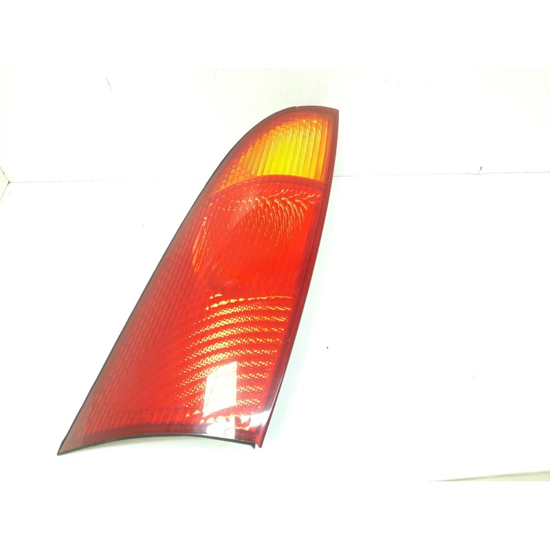 Recambio de piloto trasero derecho para ford focus turnier (cak) 1.6 16v cat referencia OEM IAM  29212 