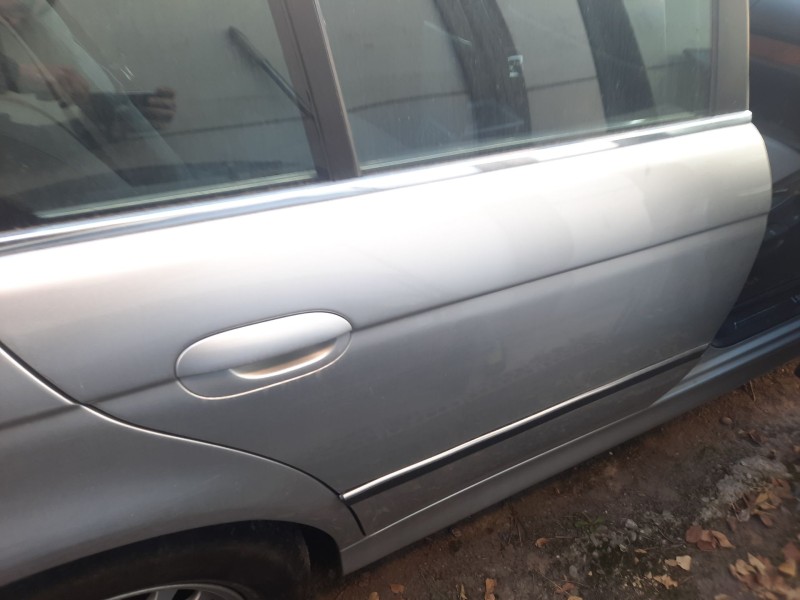 Recambio de puerta trasera derecha para bmw 5 (e39) 523 i referencia OEM IAM   