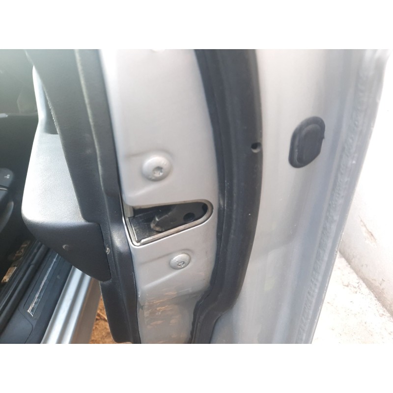 Recambio de cerradura puerta delantera derecha para bmw 5 (e39) 523 i referencia OEM IAM   