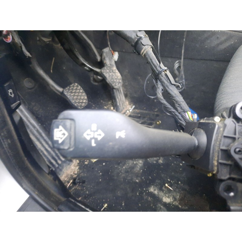 Recambio de mando intermitentes para bmw 5 (e39) 523 i referencia OEM IAM   