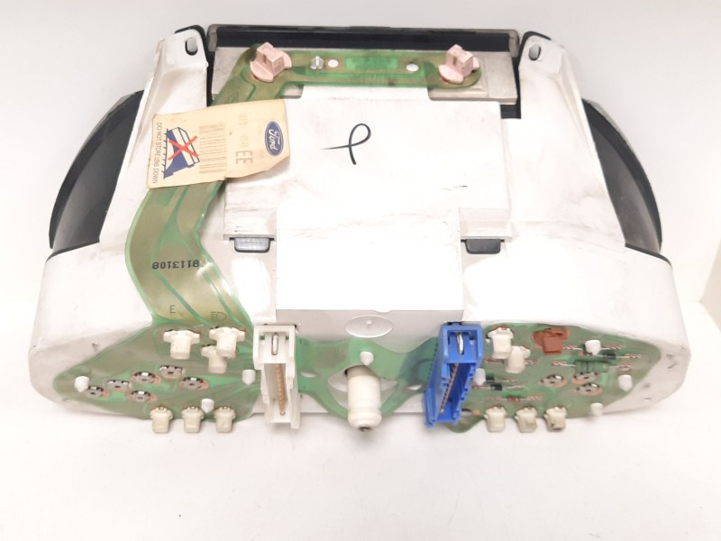 Recambio de cuadro instrumentos para ford fiesta berlina referencia OEM IAM 96FB10838B 9387 