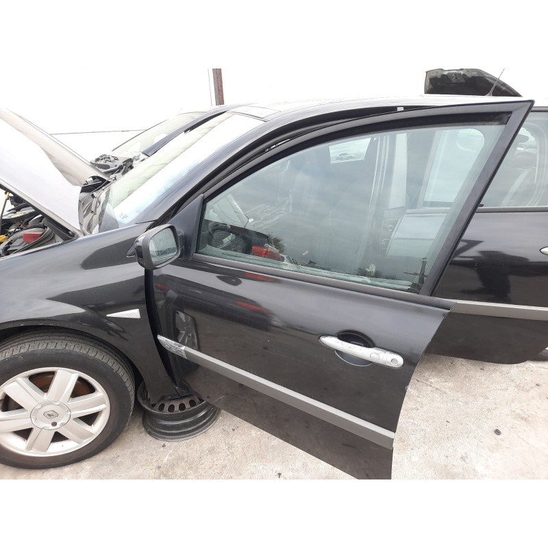 Recambio de puerta delantera izquierda para renault megane ii (bm0/1_, cm0/1_) 1.9 dci (bm0g, cm0g) referencia OEM IAM   