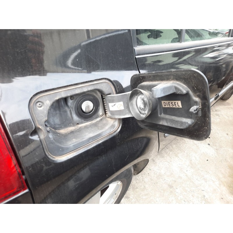 Recambio de tapa exterior combustible para renault megane ii (bm0/1_, cm0/1_) 1.9 dci (bm0g, cm0g) referencia OEM IAM   