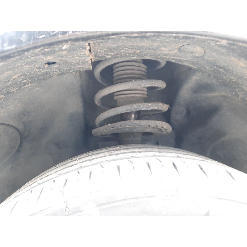 Recambio de amortiguador delantero izquierdo para renault megane ii (bm0/1_, cm0/1_) 1.9 dci (bm0g, cm0g) referencia OEM IAM   