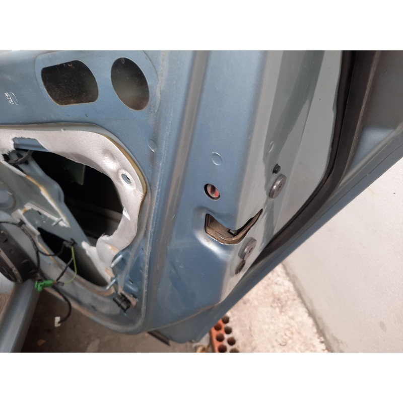 Recambio de cerradura puerta trasera derecha para peugeot 407 sw (6e_, 6d_) 2.0 16v referencia OEM IAM   