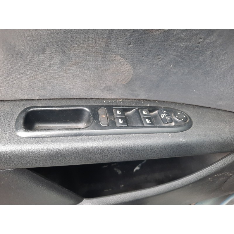 Recambio de mando elevalunas delantero izquierdo para peugeot 407 sw (6e_, 6d_) 2.0 16v referencia OEM IAM   