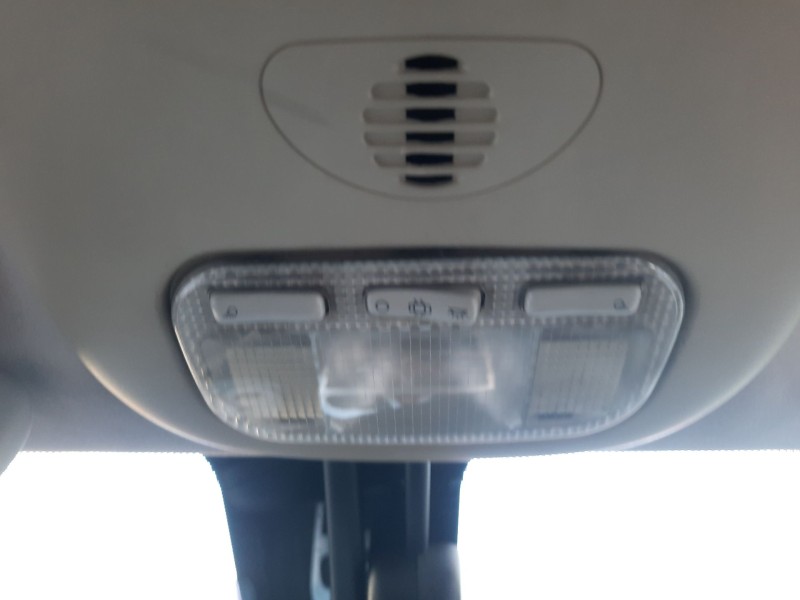 Recambio de luz interior para peugeot 307 break (3e) 1.6 hdi 110 referencia OEM IAM   