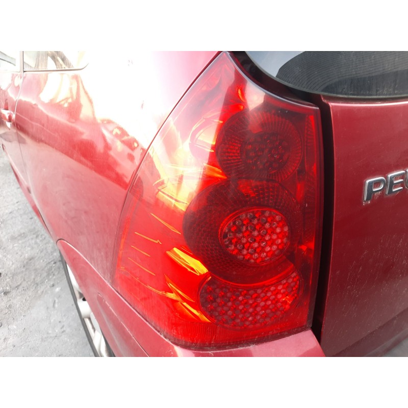 Recambio de piloto trasero izquierdo para peugeot 307 break (3e) 1.6 hdi 110 referencia OEM IAM   