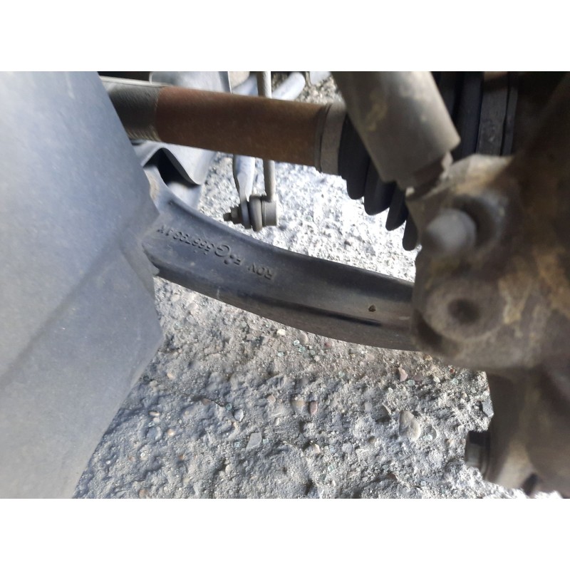 Recambio de brazo suspension inferior delantero izquierdo para peugeot 307 break (3e) 1.6 hdi 110 referencia OEM IAM   