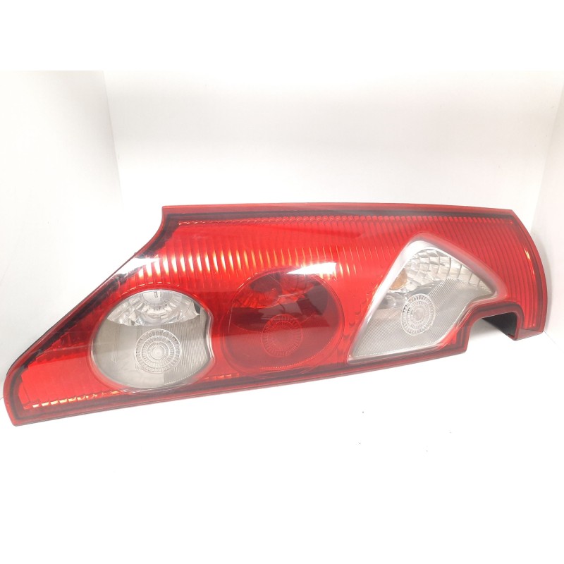 Recambio de piloto trasero izquierdo para renault kangoo / grand kangoo ii (kw0/1_) 1.5 dci 70 (kw0v, kw0a) referencia OEM IAM 8