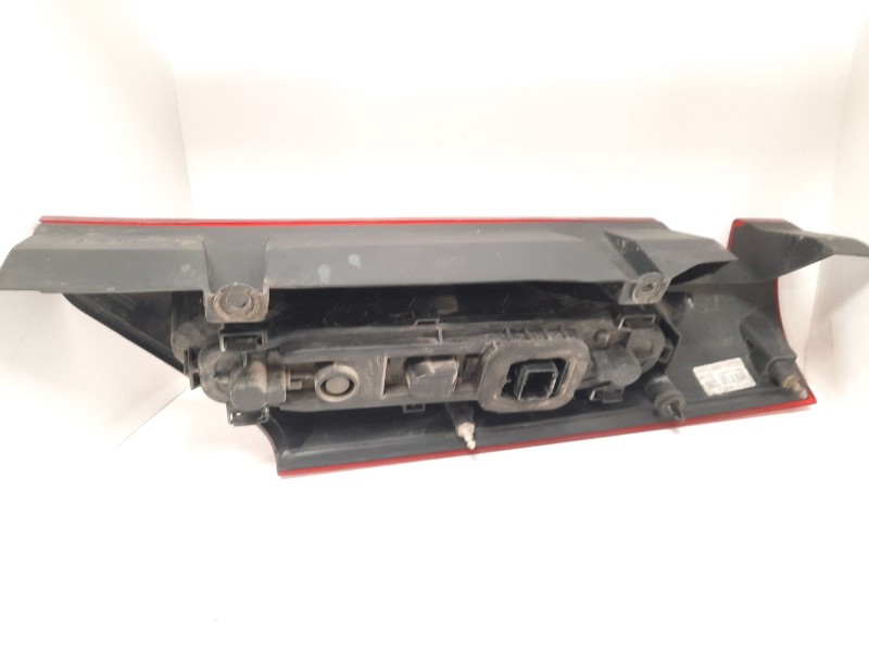 Recambio de piloto trasero izquierdo para renault kangoo / grand kangoo ii (kw0/1_) 1.5 dci 70 (kw0v, kw0a) referencia OEM IAM 8