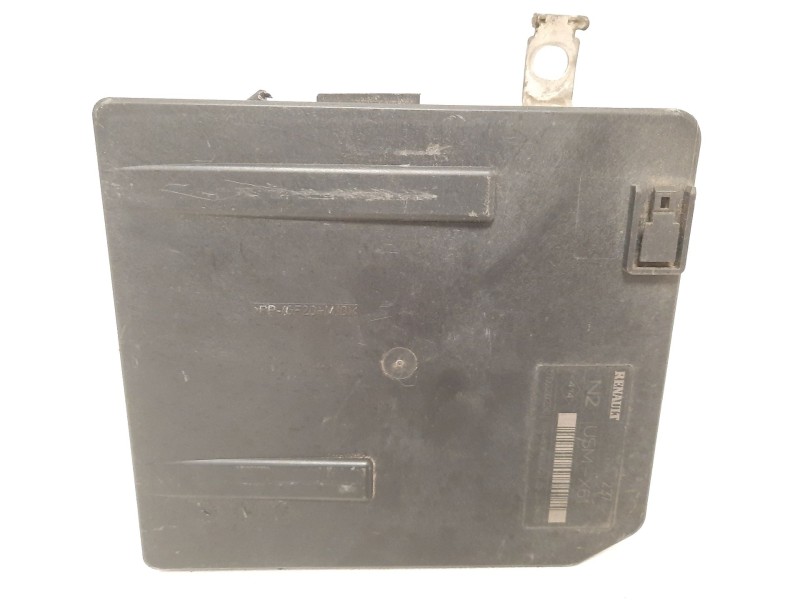 Recambio de caja reles / fusibles para renault kangoo / grand kangoo ii (kw0/1_) 1.5 dci 70 (kw0v, kw0a) referencia OEM IAM USMX