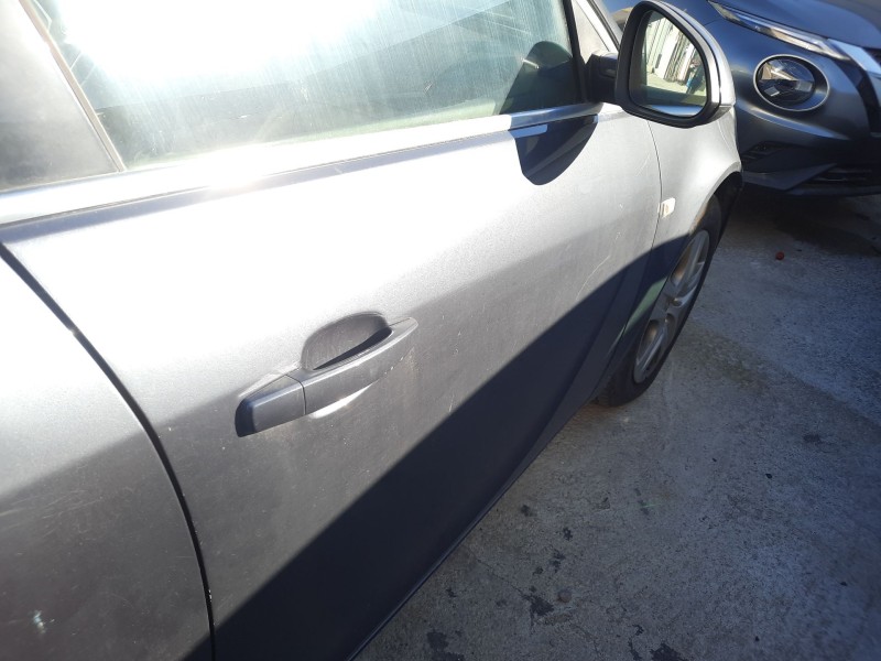 Recambio de puerta delantera derecha para opel insignia a (g09) 2.0 cdti (68) referencia OEM IAM   