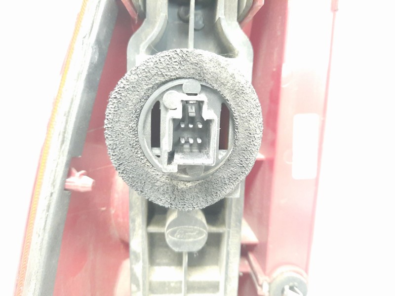 Recambio de piloto trasero derecho para ford focus turnier (cak) 1.8 tddi turbodiesel cat referencia OEM IAM  31818 