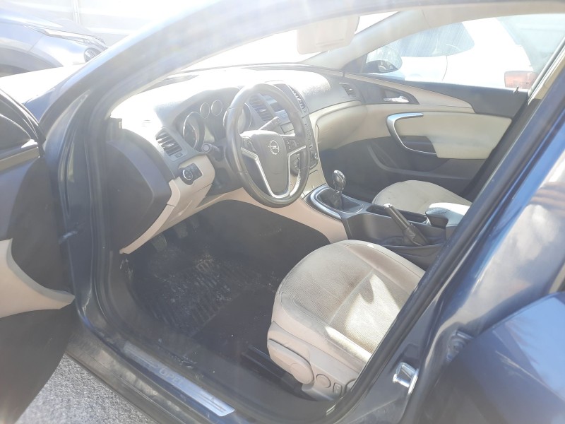 opel insignia a (g09) del año 2010