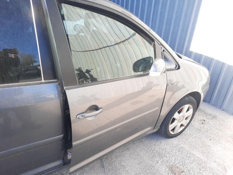 Recambio de puerta delantera derecha para volkswagen touran (1t1, 1t2) 1.9 tdi referencia OEM IAM   