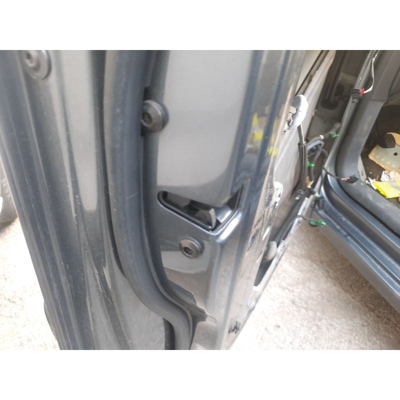 Recambio de cerradura puerta delantera izquierda para volkswagen touran (1t1, 1t2) 1.9 tdi referencia OEM IAM   