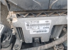 Recambio de centralita motor uce para kia carens iii monospace (un) 2.0 crdi 140 referencia OEM IAM   