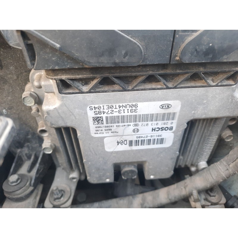 Recambio de centralita motor uce para kia carens iii monospace (un) 2.0 crdi 140 referencia OEM IAM   