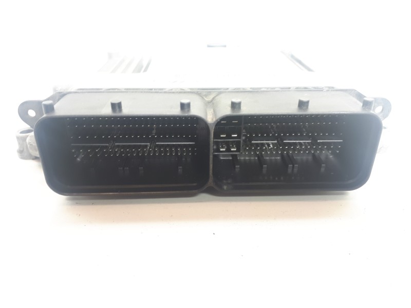 Recambio de centralita motor uce para kia cee´d drive referencia OEM IAM 391402A860 0281032115 EDC17C57