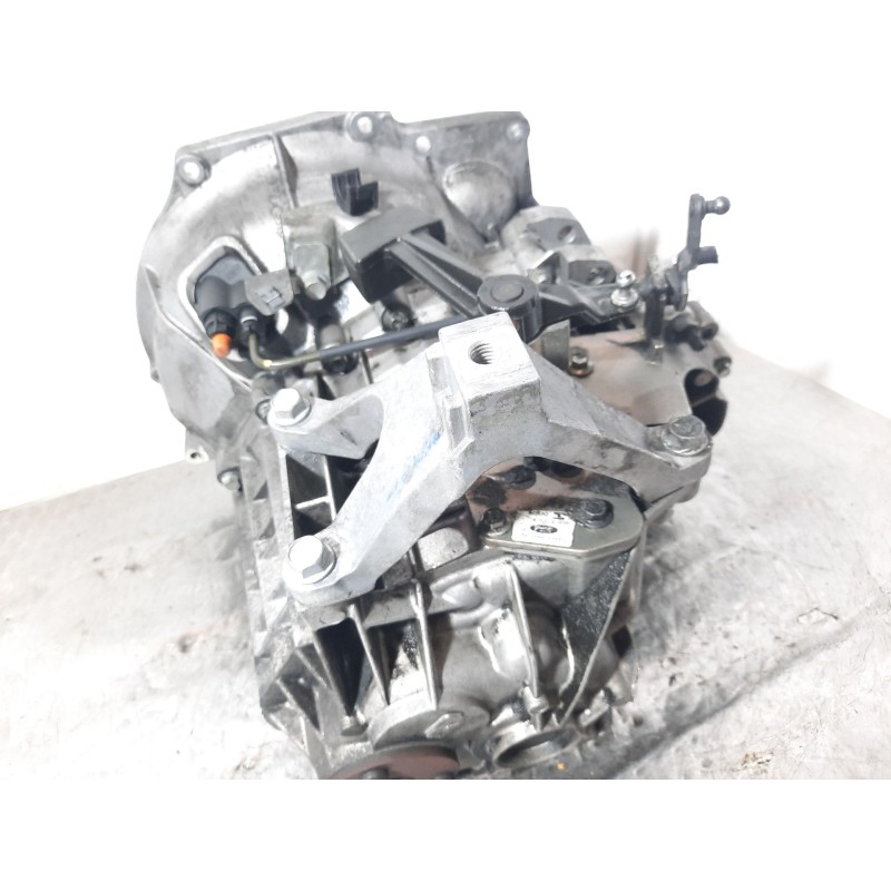 Recambio de caja cambios para mazda 3 sedán (bk) 1.6 di turbo (bk12y) referencia OEM IAM 6M5R 6M5R7002YC 