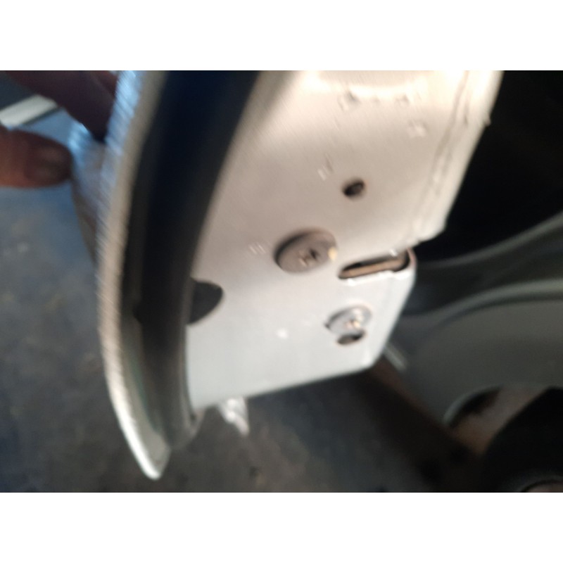 Recambio de cerradura puerta trasera izquierda para citroën c4 i (lc_) 1.6 16v referencia OEM IAM   