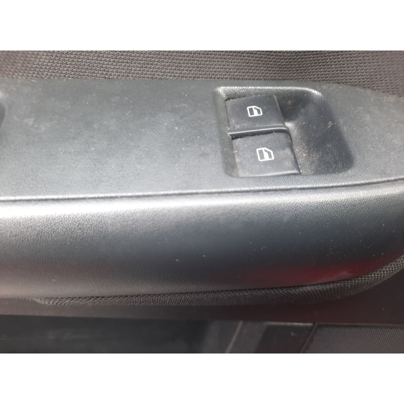 Recambio de mando elevalunas delantero izquierdo para seat ibiza iii (6l1) 1.9 tdi referencia OEM IAM   