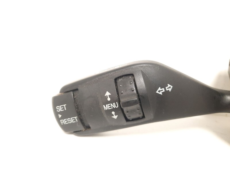 Recambio de mando intermitentes para ford focus berlina (cap) 1.6 tdci cat referencia OEM IAM  30852 