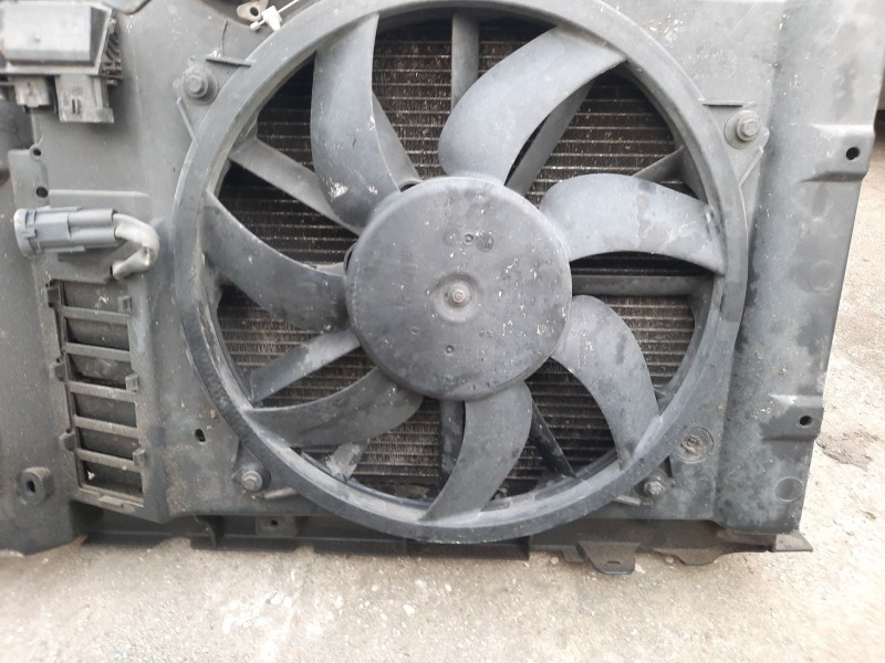 Recambio de electroventilador para citroën c4 ii (nc_) 1.6 bluehdi 115 referencia OEM IAM   
