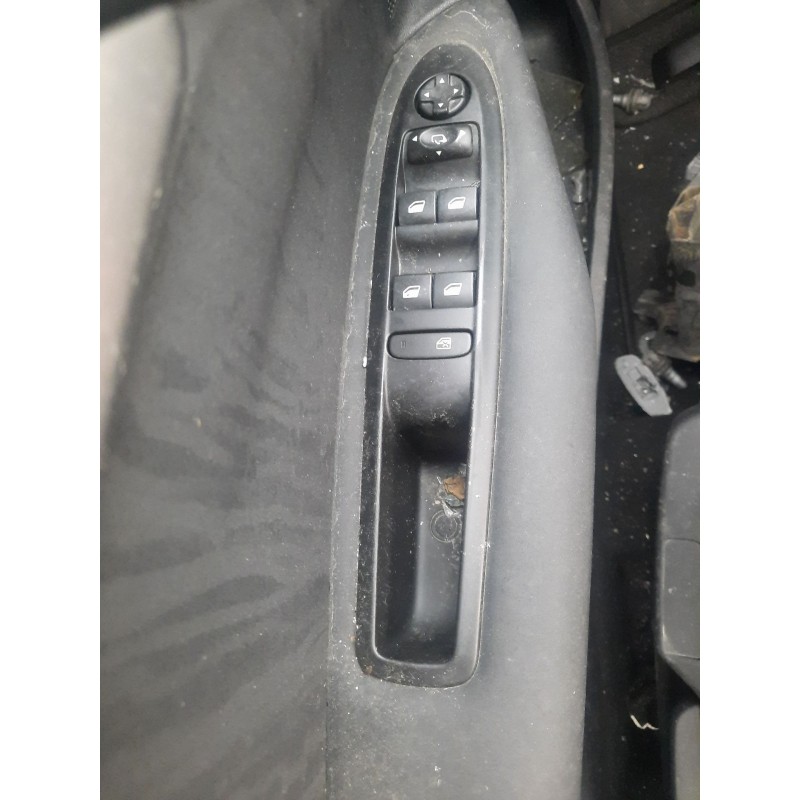 Recambio de mando elevalunas delantero izquierdo para citroën c4 ii (nc_) 1.6 bluehdi 115 referencia OEM IAM   